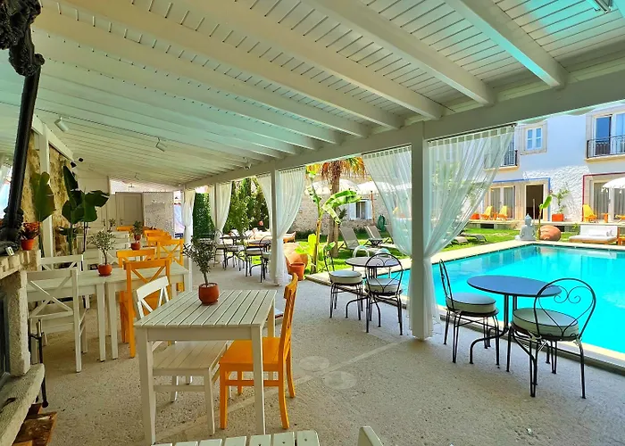 Hotel Jardin D'azur *
