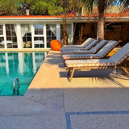 Ξενοδοχείο Jardin D'azur *